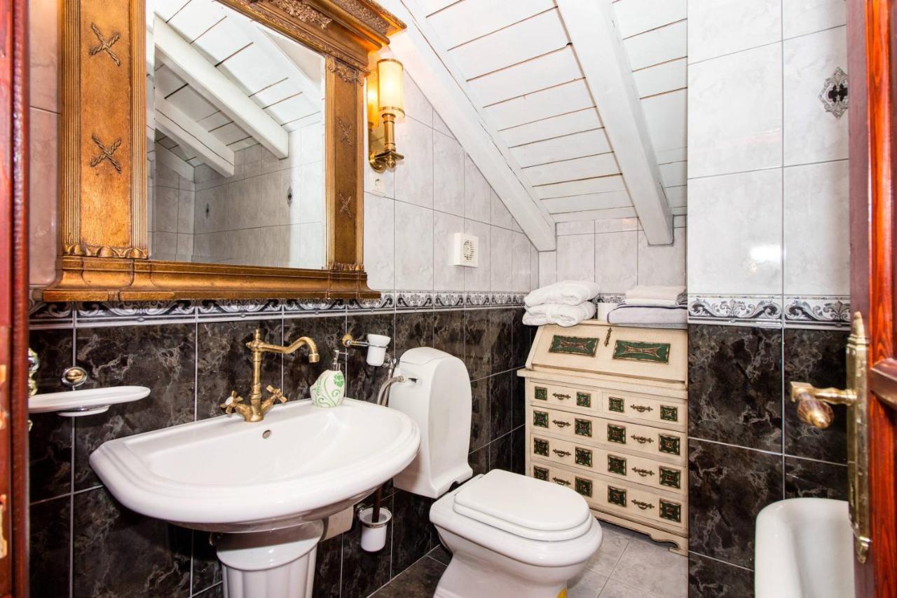 Holiday Home Casa Country Zadvarje エクステリア 写真